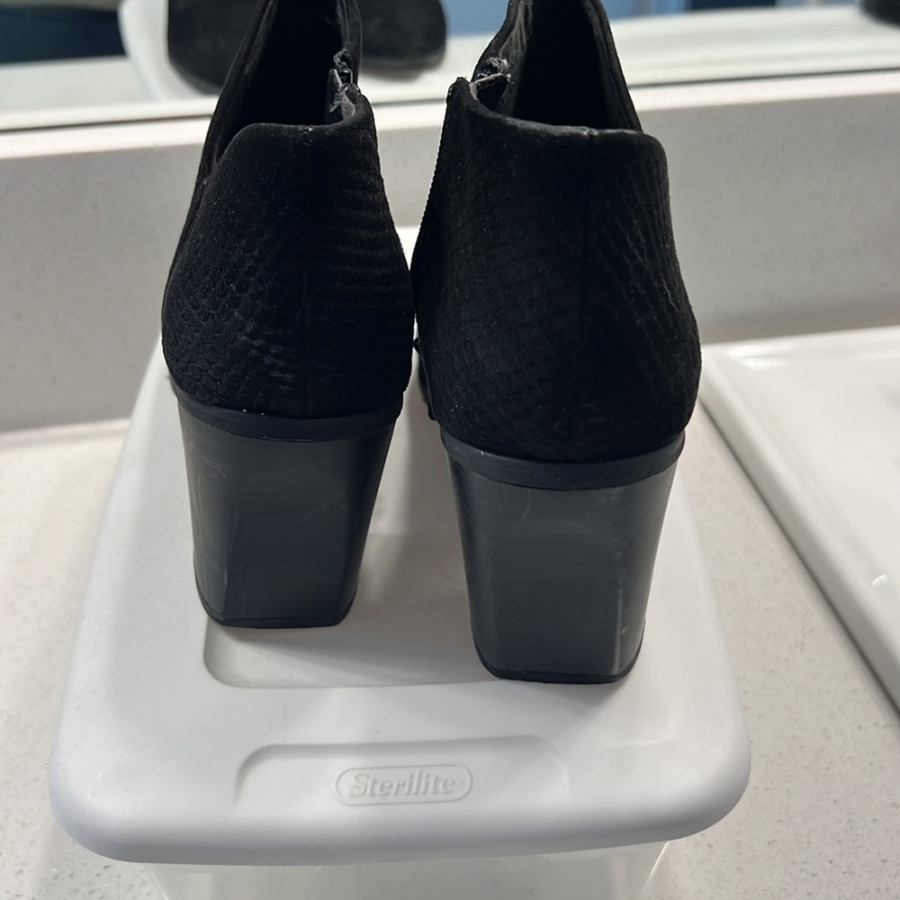 BC booties - Picture 3 of 5